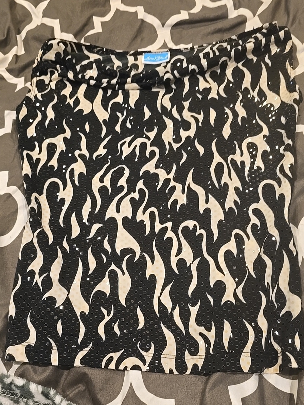 ❤️10/$20 Black & White Flame Print Tank